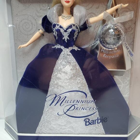 Mattel Millennium Princess Barbie Special Edition '99 Collectible Doll - Picture 7 of 12